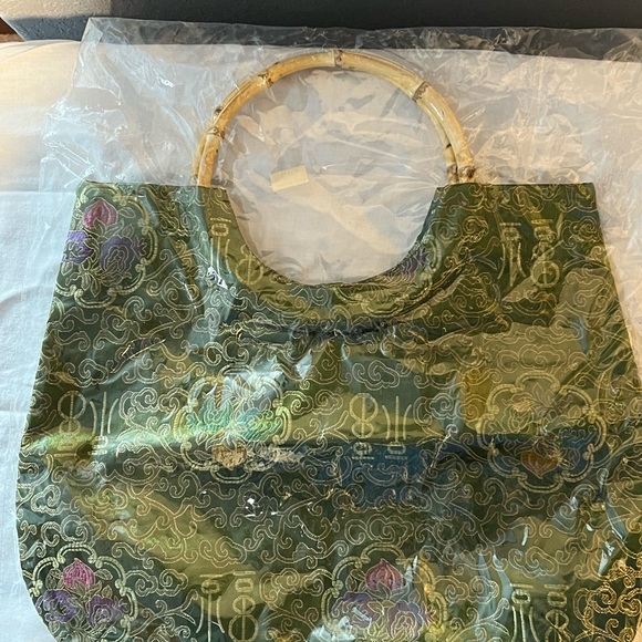 Green Chinese Handbag with Bamboo Handles. - Picture 6 of 7